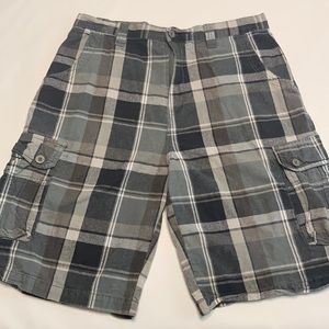 Airwalk Shorts (Plaid)
